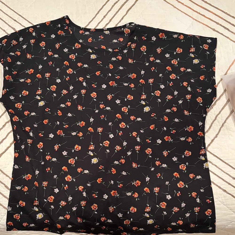 Floral Black Top